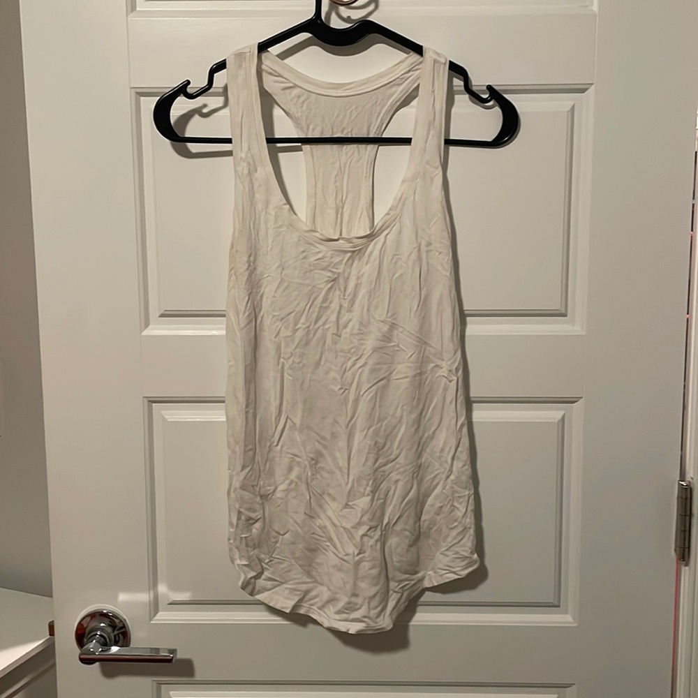 Lululemon tank